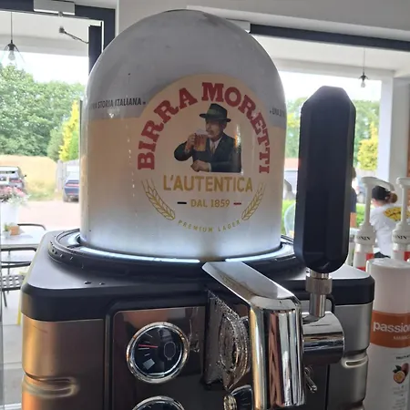 Ludna 27 בית אירוח נישורזה